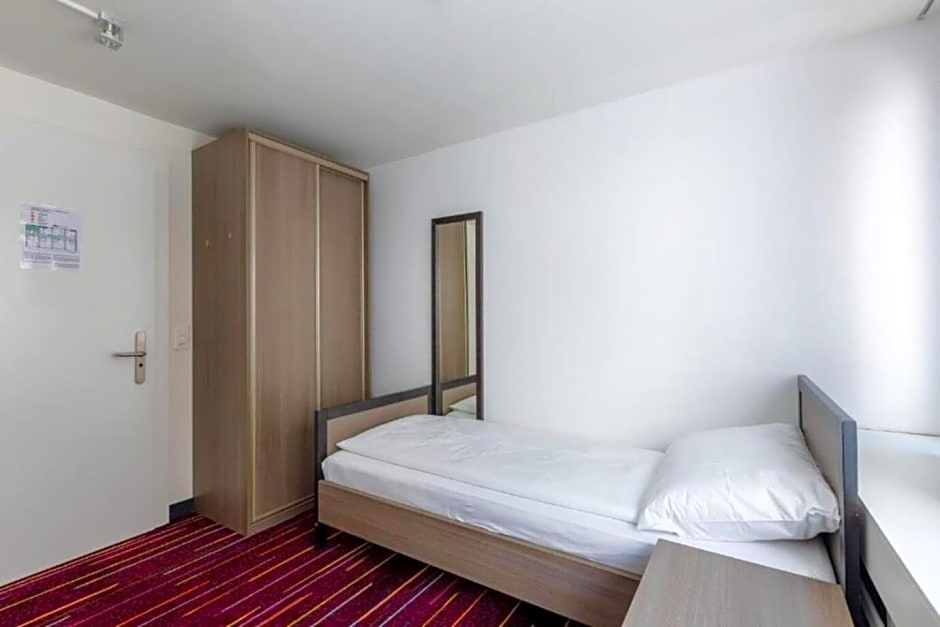 GLANDON Rooms Limelight - Self-Check-In