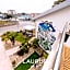 Laurus Hotel