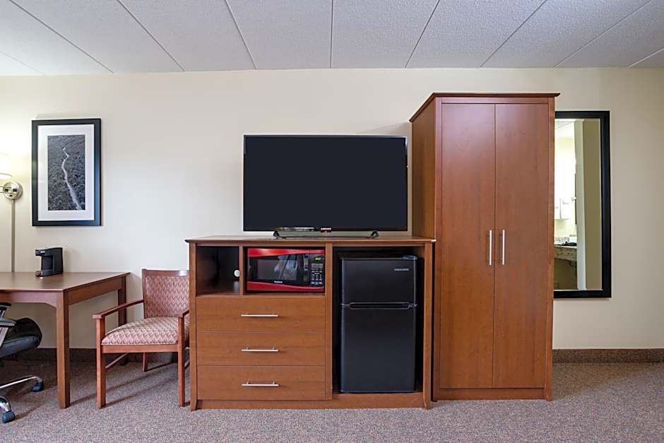 AmericInn by Wyndham Tomah