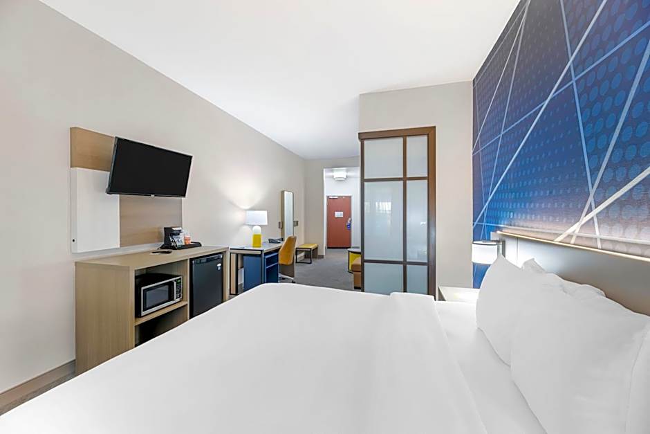Comfort Suites Pecos