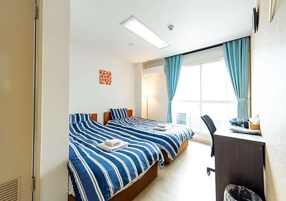 HOSTEL PAQ tokushima