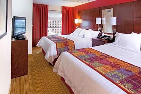 One-Bedroom Queen Suite with Sofa Bed