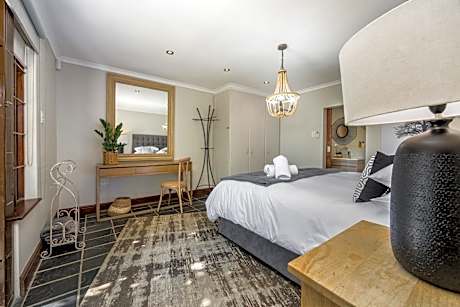 Classic Apartment