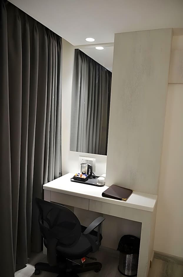 Hotel Radiance