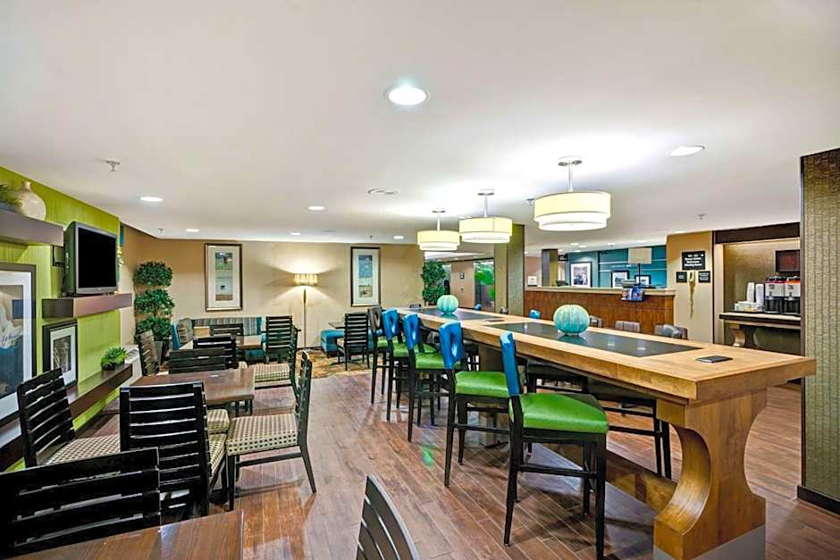 Hampton Inn By Hilton Milford