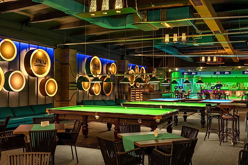 Sky Blue Hotel & Spa