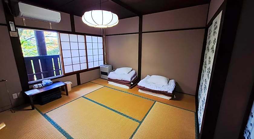 Tanigawa Valley Lodge & Coffee Roastery