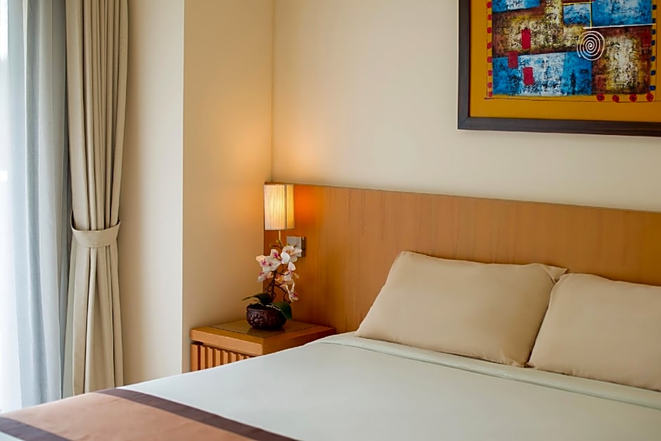 Puri Kiic Golf View Hotel