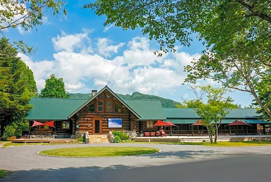 Reposer Hakuba Hotel and Offsite Villa
