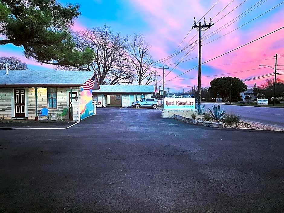 Hotel Kitsmiller on Main