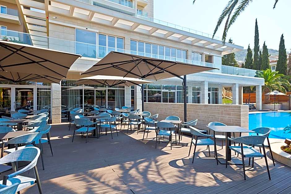 Hotel AMI Budva Petrovac