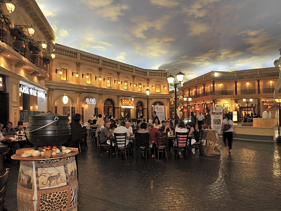 Peermont Metcourt Suites at Emperors Palace Johannesburg