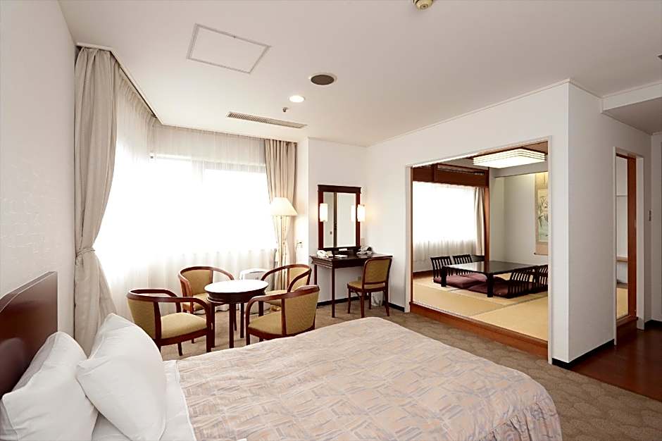 Hotel Fukushima Green Palace