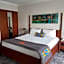Midas Hotel
