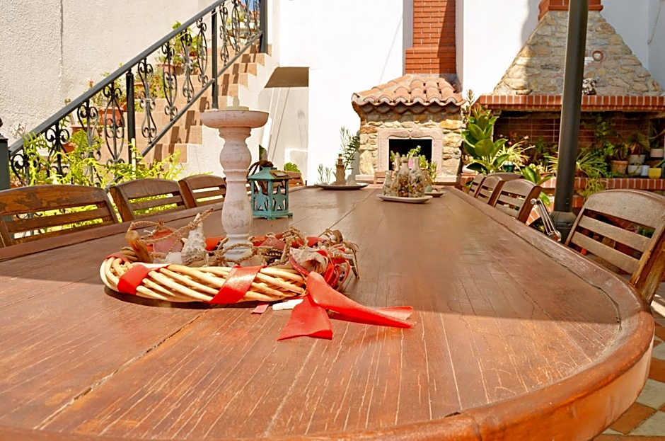 Ioannidis - Sigri Studios