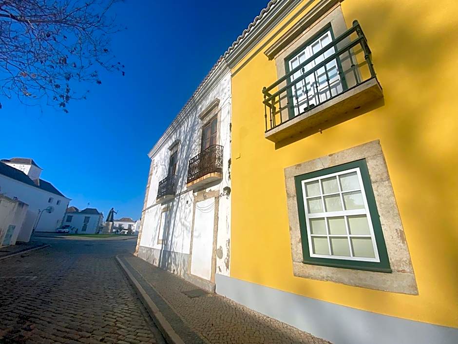 Casa Saudade Faro - Elegant rooms