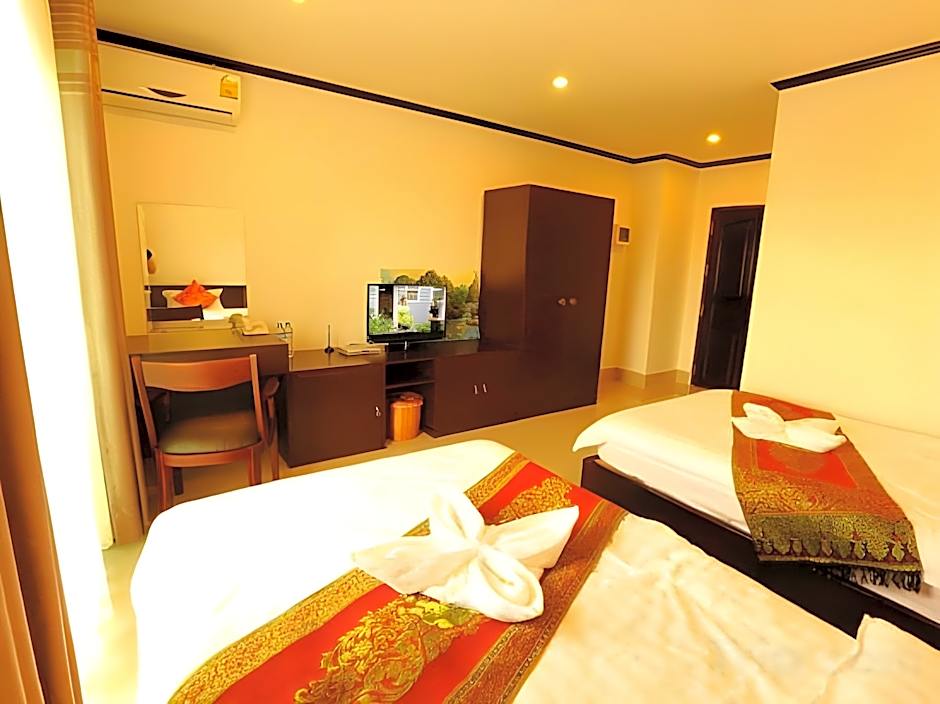 Douangchan Plaza Hotel