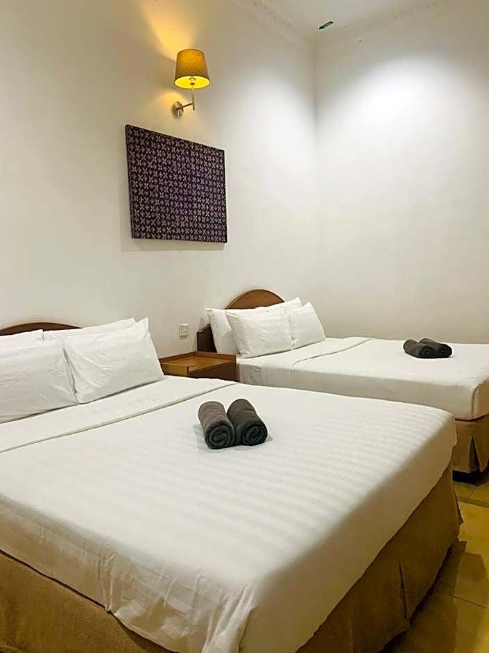 ANGGERIK IMPIAN HOTEL -Best for Travellers at Kuala Berang