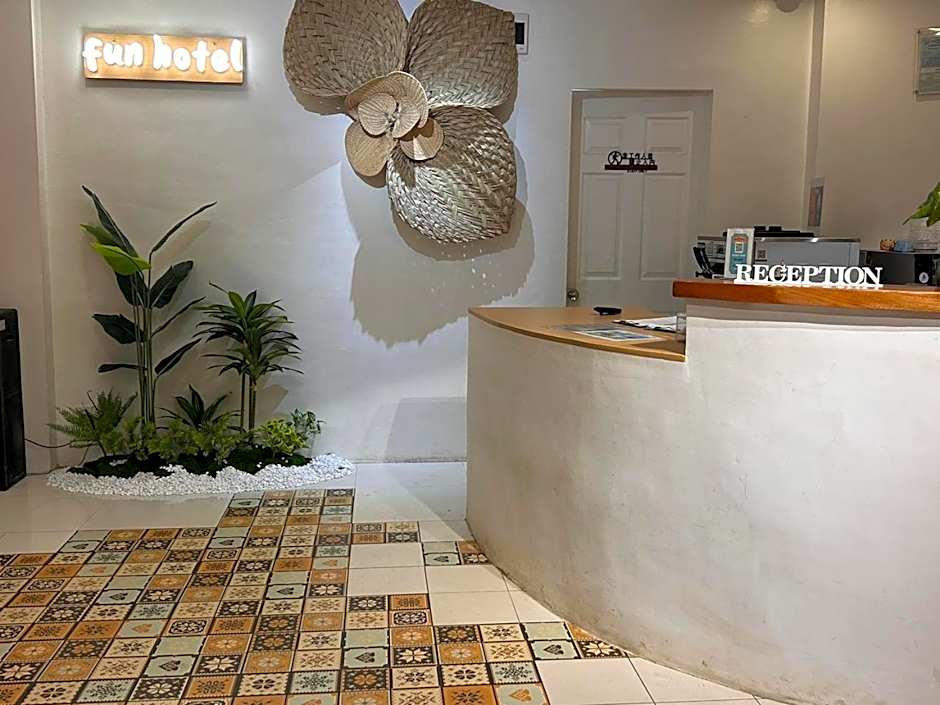 Fun Hotel