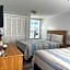 The Grand Beach Inn