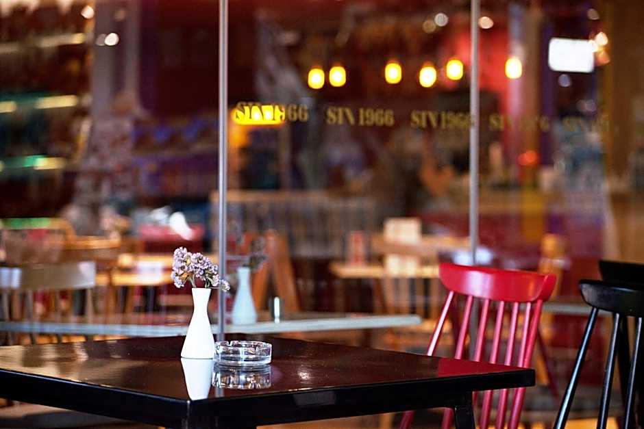 Capsis Astoria Hotel