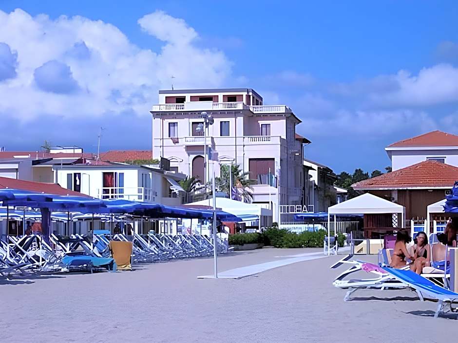 Villa Tina Hotel