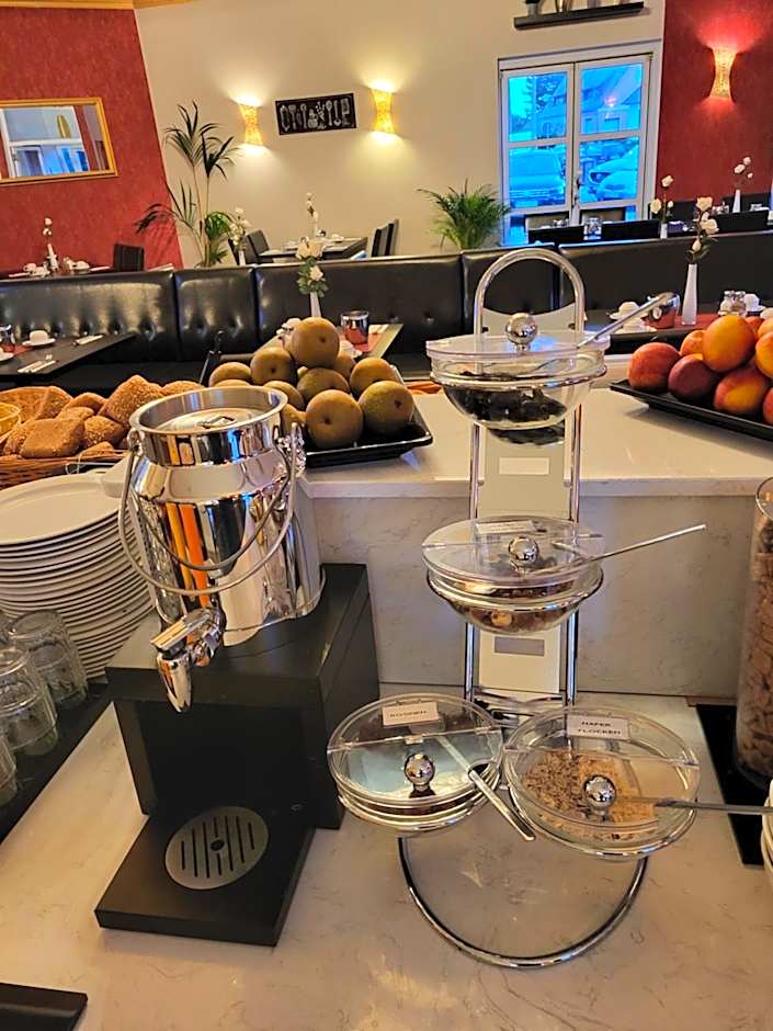 Check Inn Hotel Merseburg