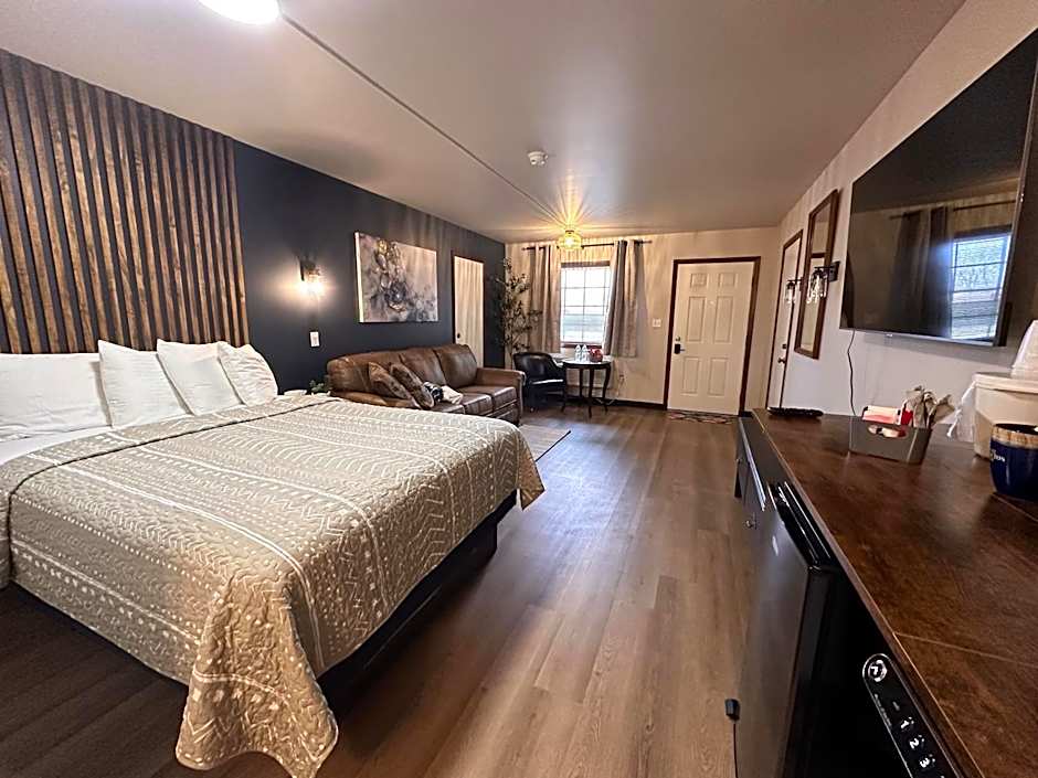 The Roscoe Boutique Motel