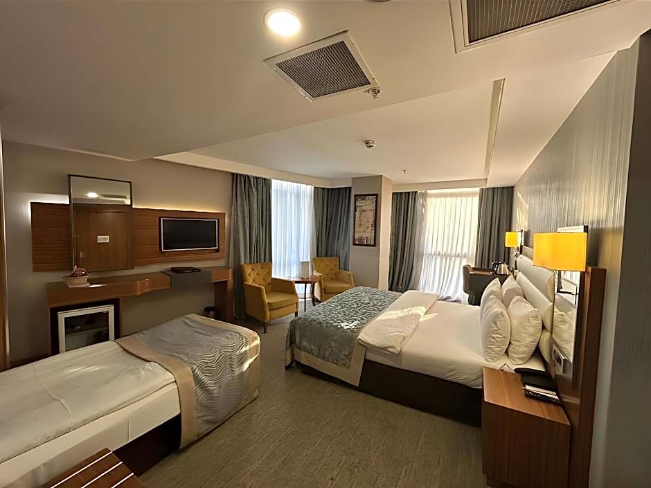 Grand Turkuaz Hotel