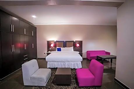 Ambruz Royale Room