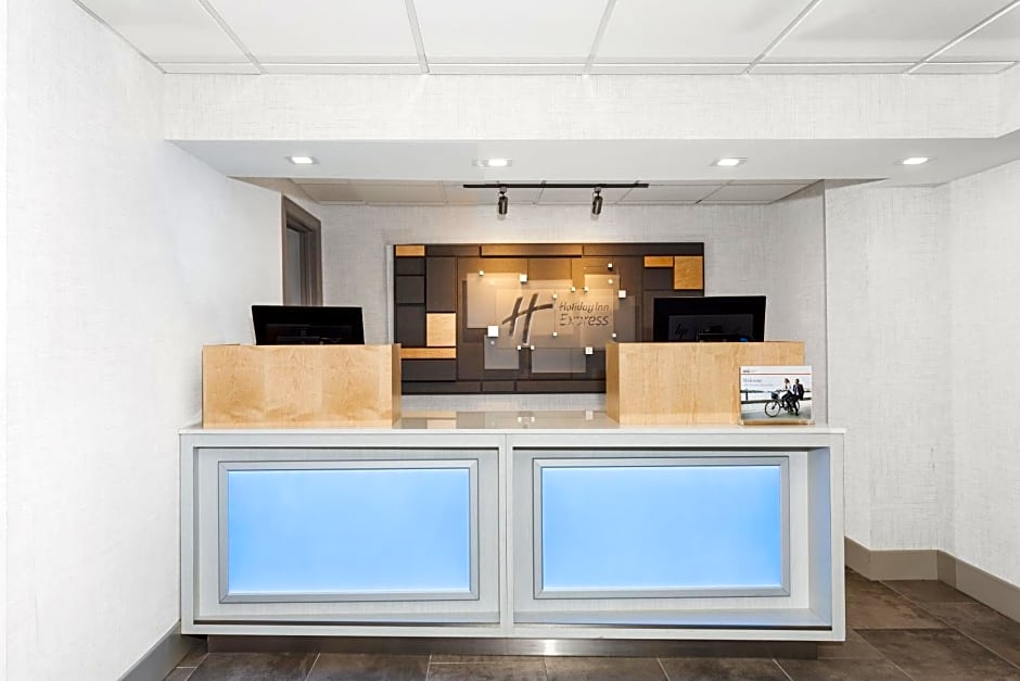Holiday Inn Express Hopewell - Fort Lee Area, an IHG Hotel