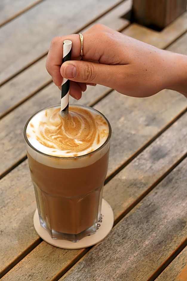 LalaGalu - Beachfront EcoCabins