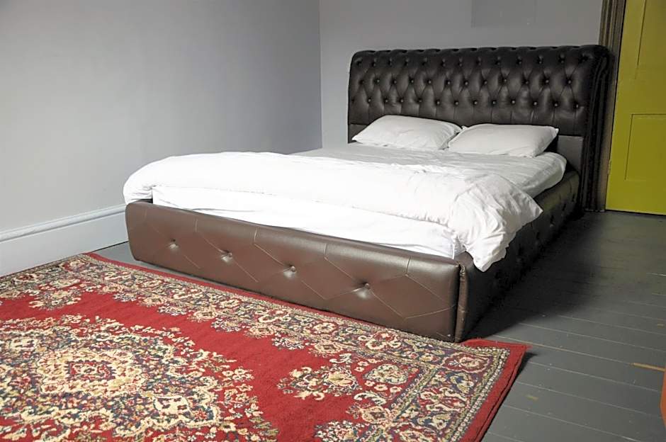 Backpackers Imperial Hotel