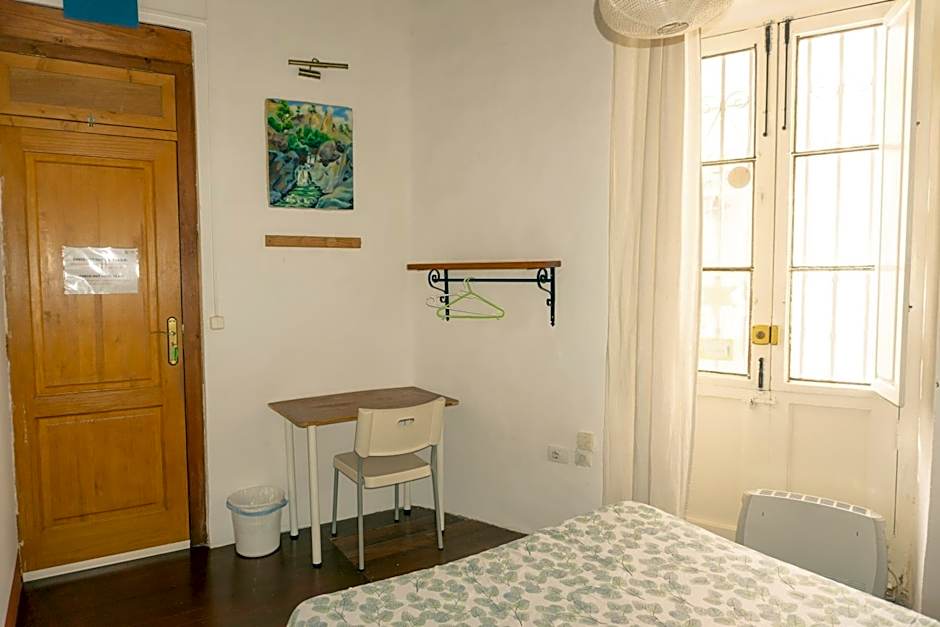 Hostel Albergue La Casa Encantada