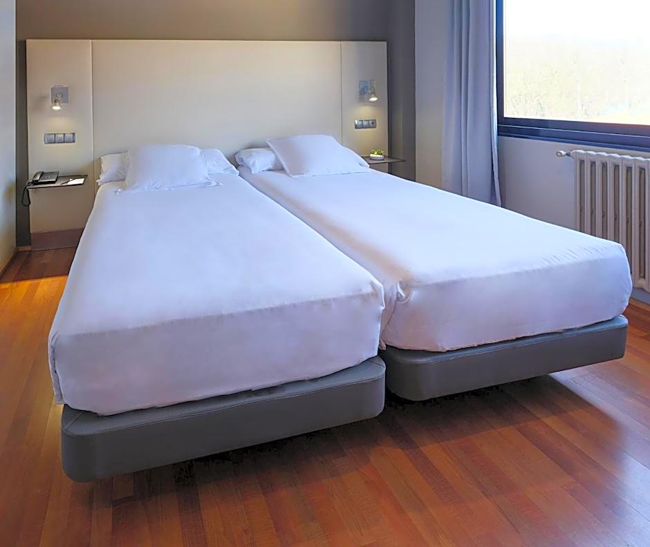 Hotel Almirante