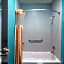 La Quinta Inn & Suites by Wyndham Knoxville East