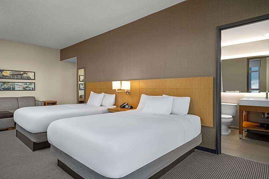 Hyatt Place Iowa City Downtown University