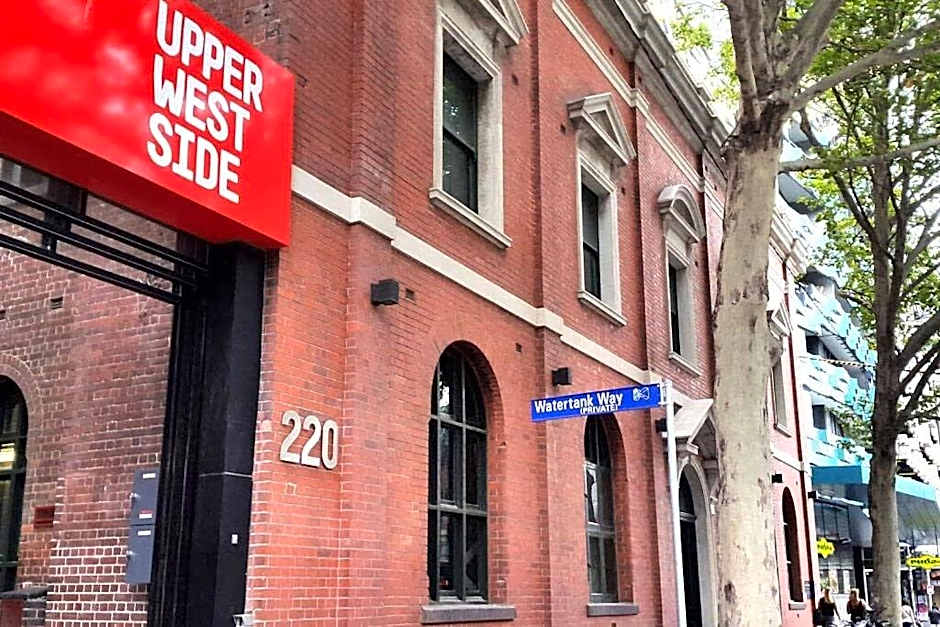 Lovely Studio City Views Next to Southern Cross