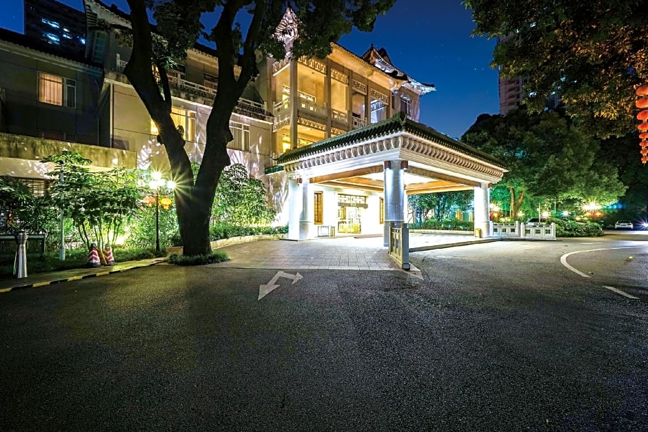 Guangdong Yingbin Hotel
