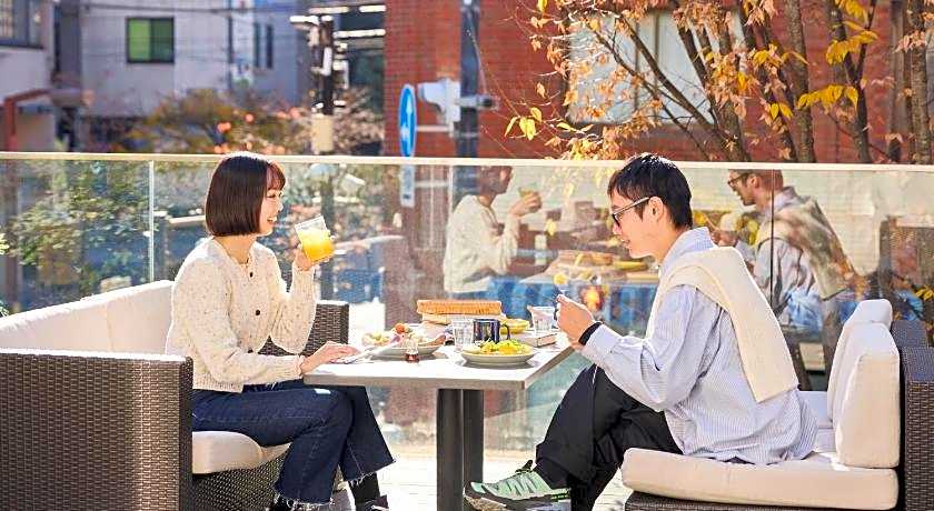 THE LIVELY AZABUJUBAN TOKYO