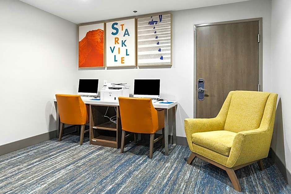 Holiday Inn Express Hotel & Suites Starkville By IHG