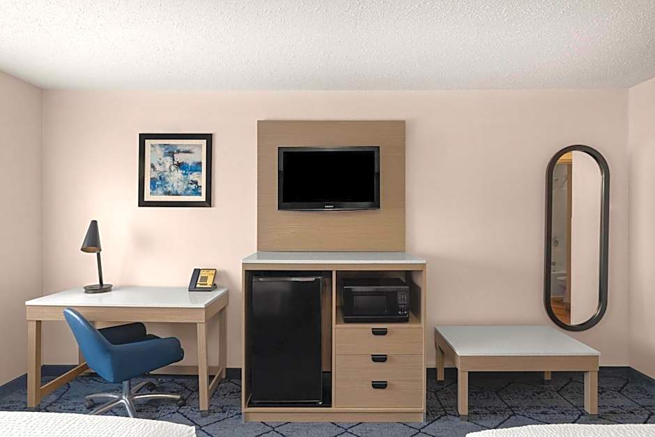 Baymont by Wyndham Columbia, MO