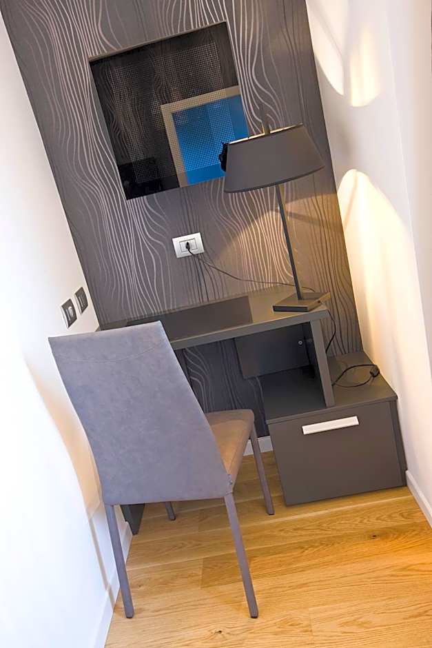 Manzoni 124 Bed&Relax