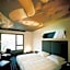 Kult Hotel