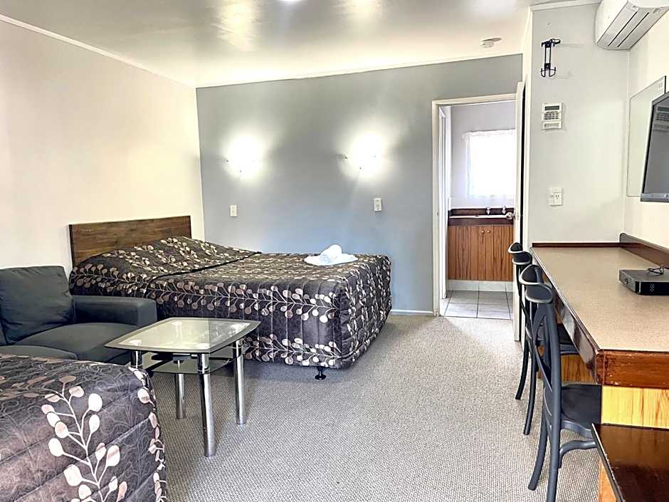Papakura Pioneer Motor Lodge & Motel