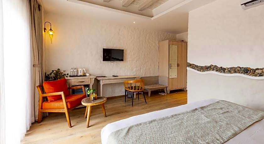 Arushi Boutique Hotel