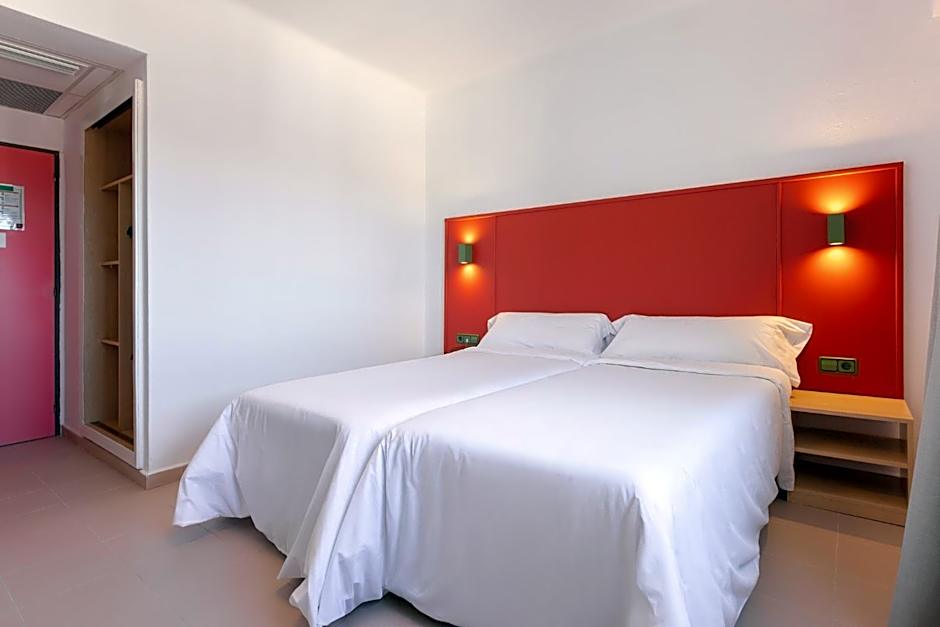 The Red Hotel - Adults Only