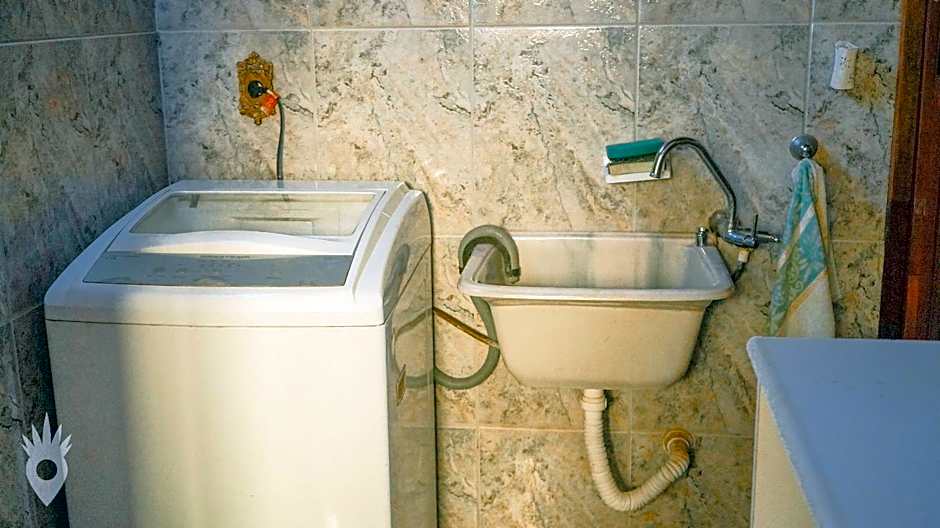 European House with Fireplace & Pool in Indaiatuba