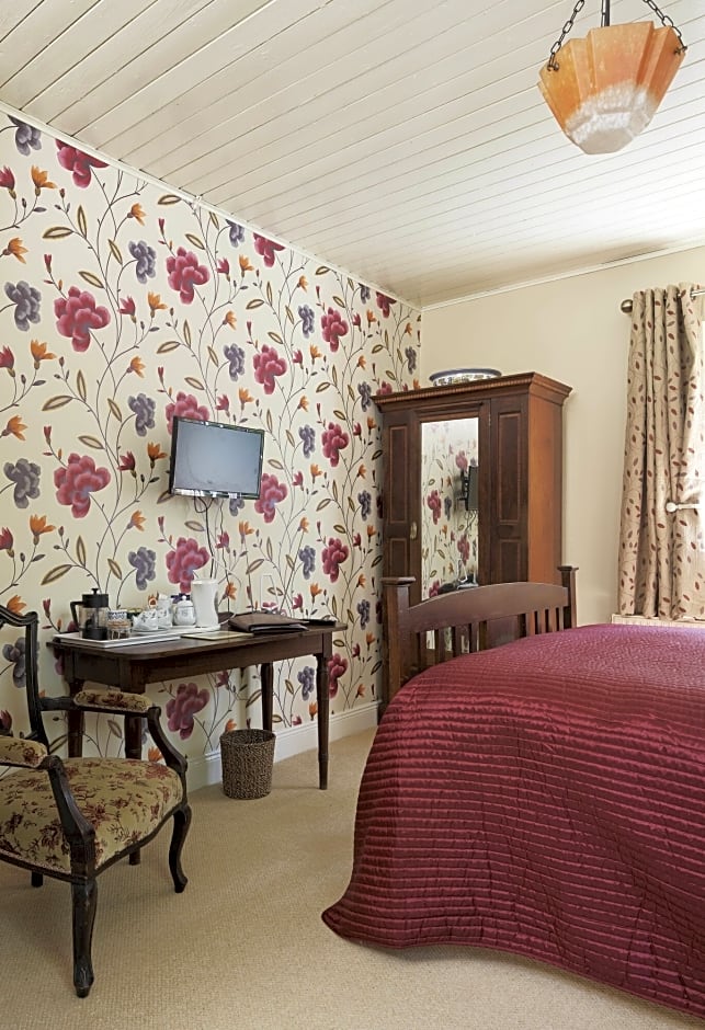 Brookvale Bed & Breakfast