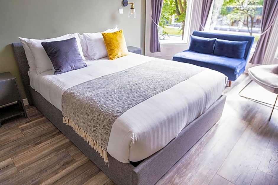 Number 11 by the Warren Collection